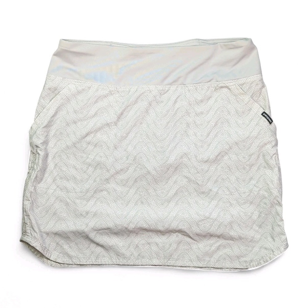 Patagonia Tech Fishing Skort Women's Size S Geomatic Wave Line